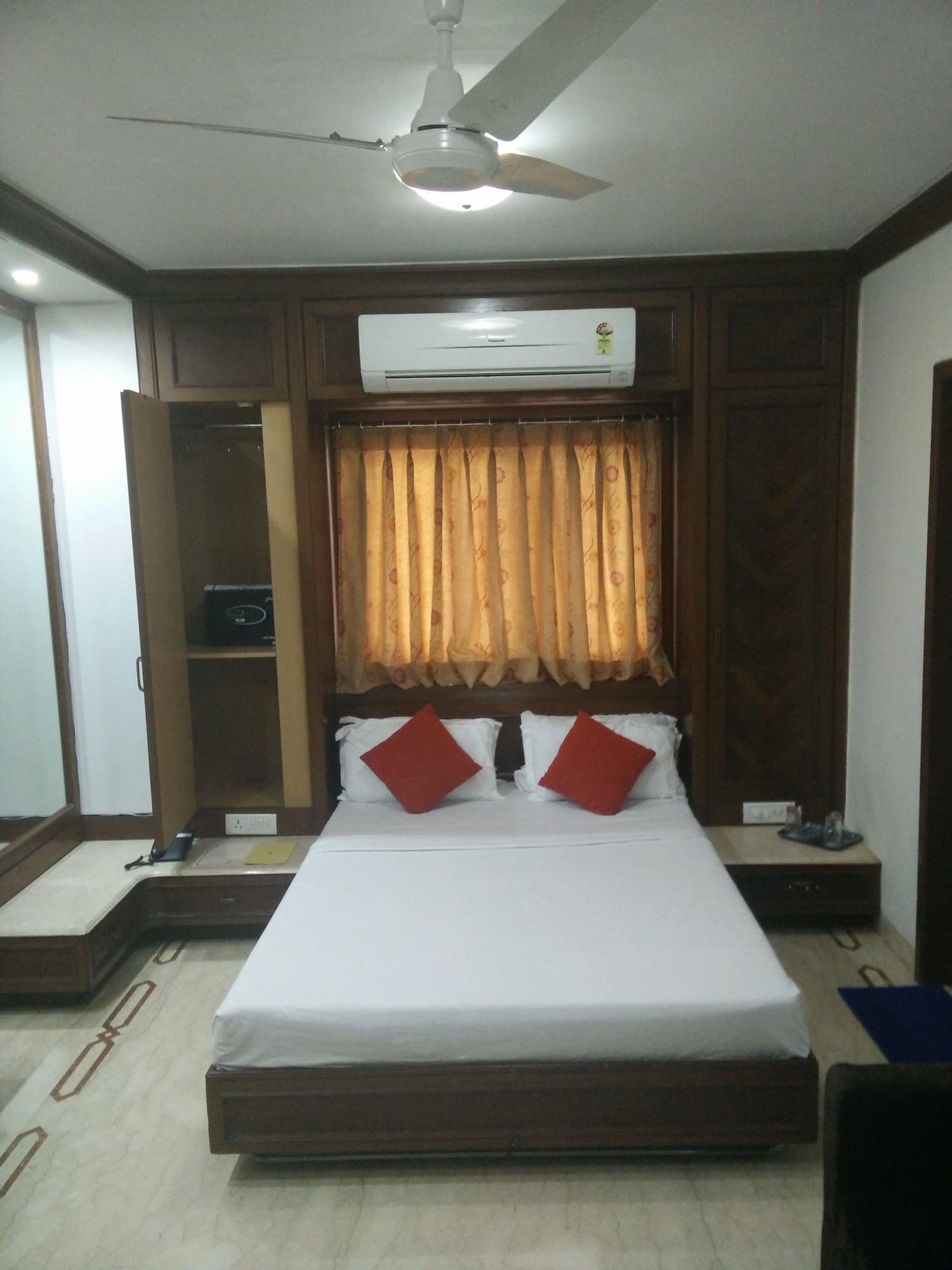 Strand Hotel, Colaba Bombaj Exteriér fotografie