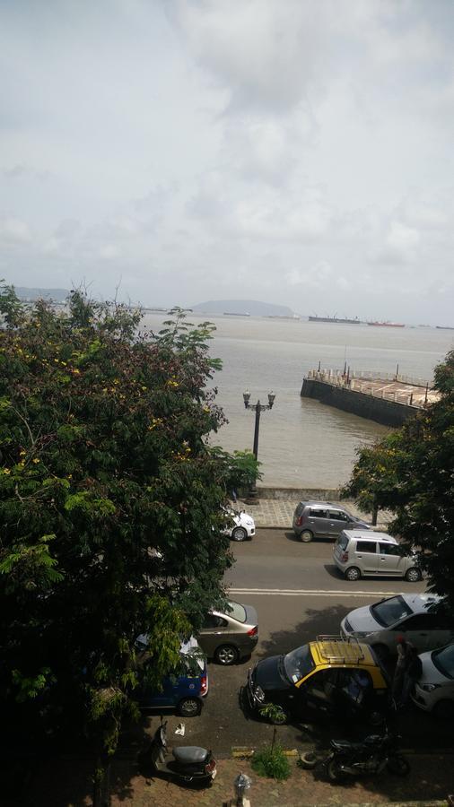 Strand Hotel, Colaba Bombaj Exteriér fotografie